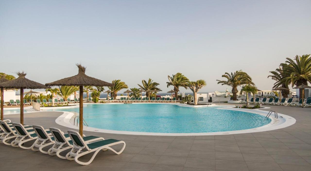 Ilunion Costa Sal Lanzarote Aparthotel Puerto del Carmen  Bagian luar foto
