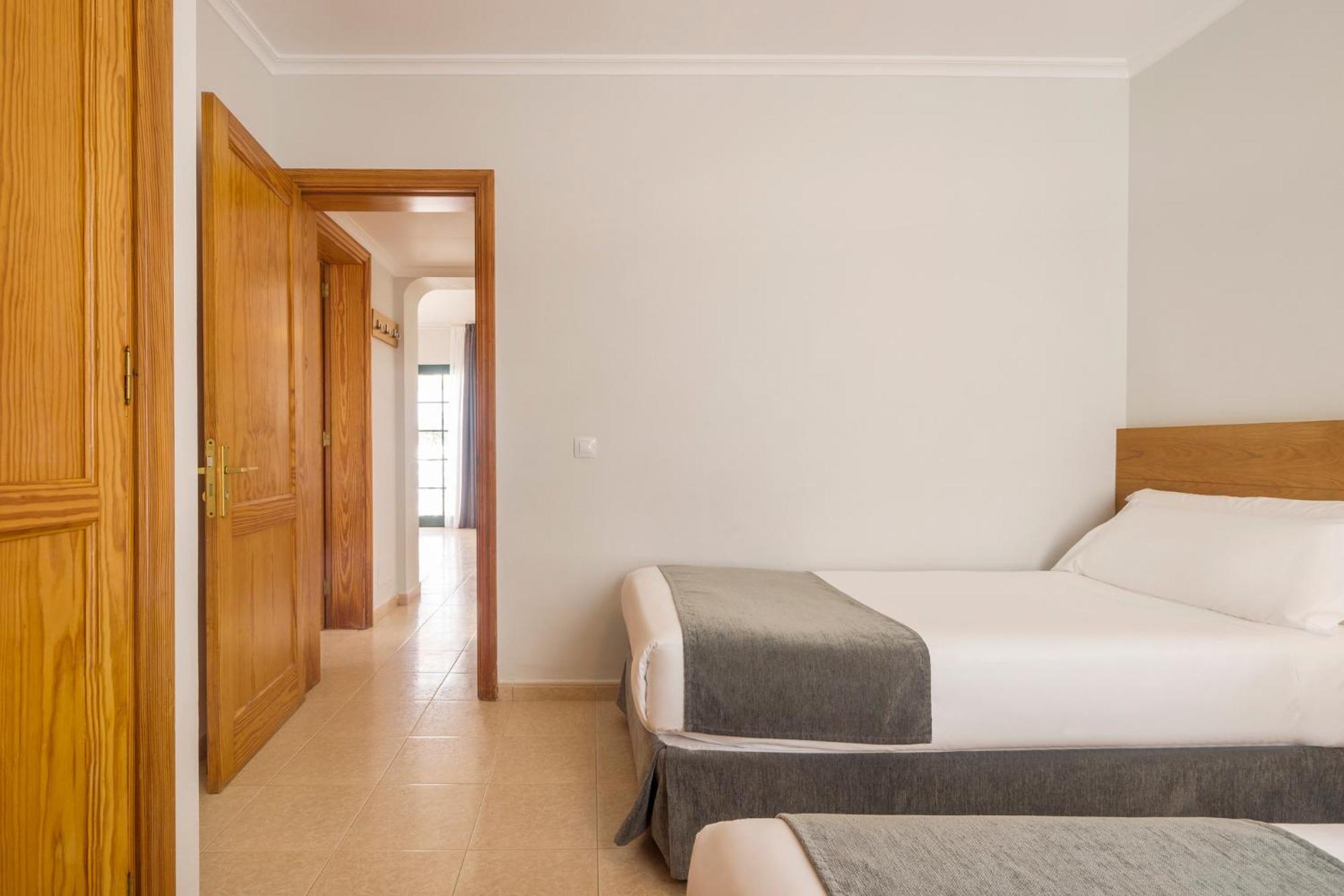 Ilunion Costa Sal Lanzarote Aparthotel Puerto del Carmen  Ruang foto